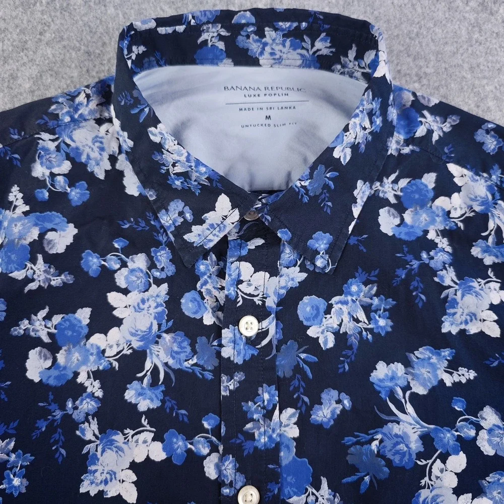 Banana Republic Luxe Poplin Shirt Mens Medium Untucked Slim Fit Blue Floral
